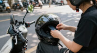 15 Best Motorcycle Helmet Communication Systems for 2026